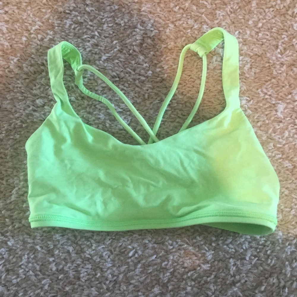 Lululemon sports bra